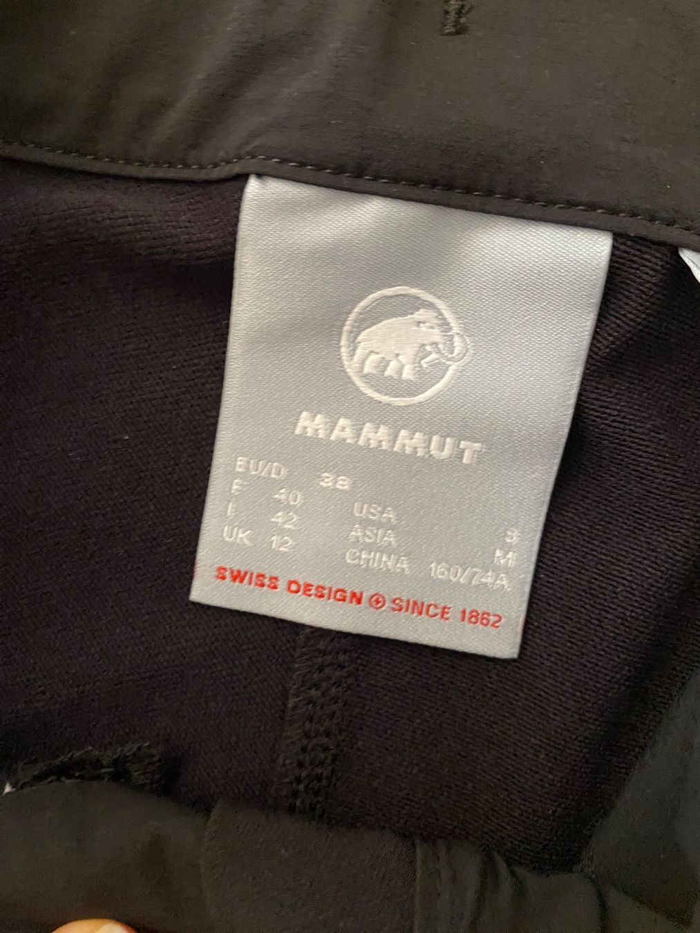 Mammut Pantalons: Mammut Taiss So Outdoorhose – Neuf avec emballage d'origine à Erlenbach ZH par Summsumm7 2
