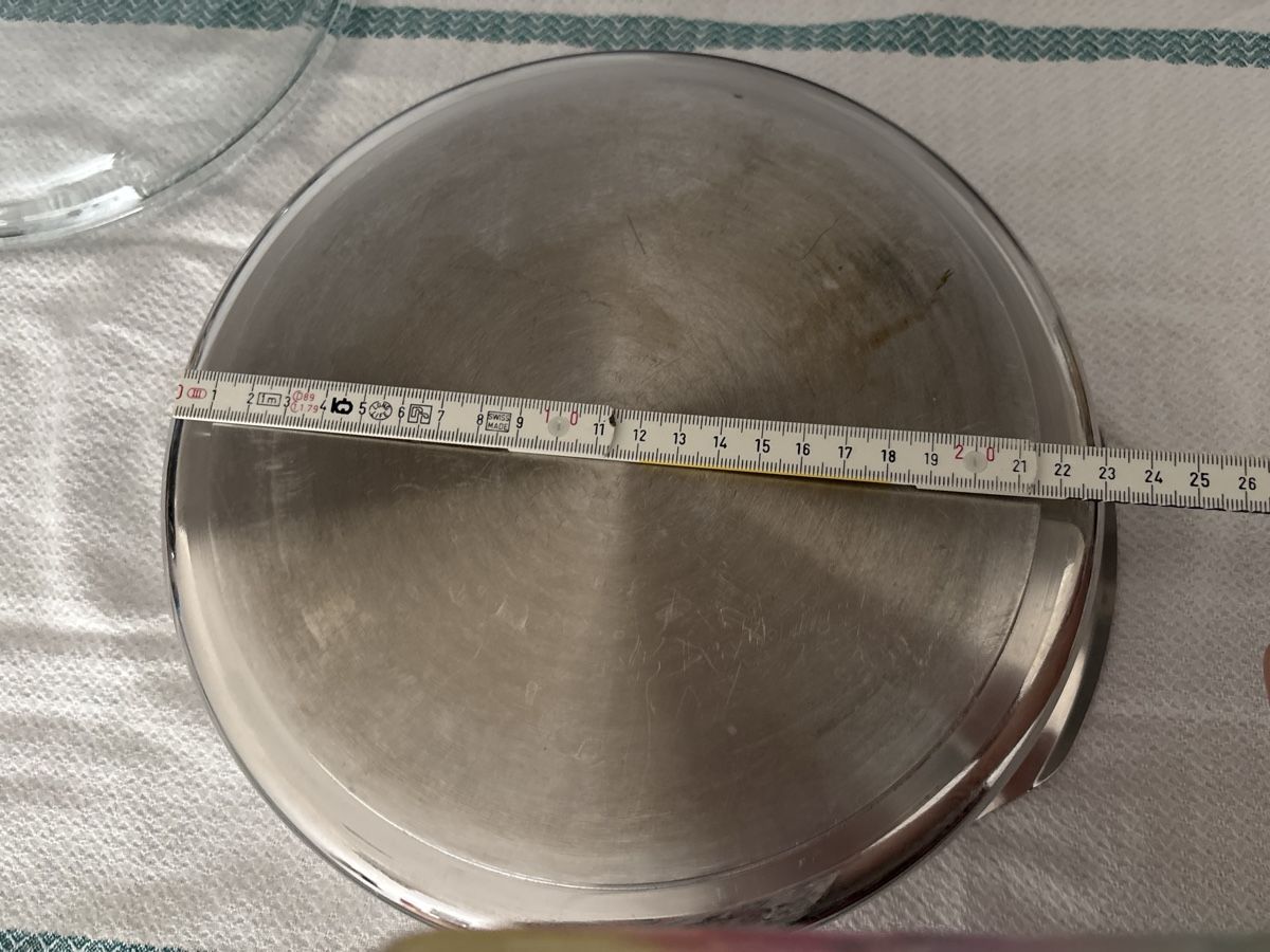 Pfannen: Topf mit Glasdeckel, Edelstahl, super Zustand – Gebraucht aus Sissach von dancing01 1