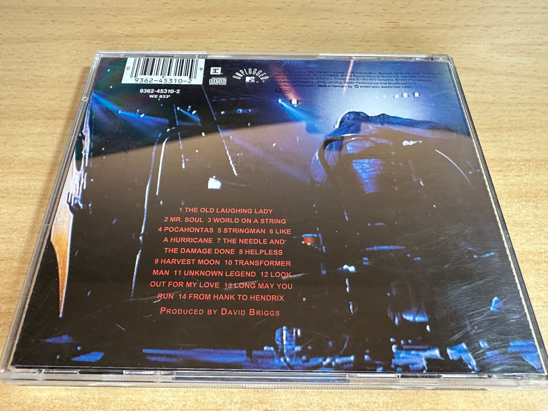 CD: A1 Neil Young – Unplugged – Usato da Rikon im Tösstal venduto da Alpenmutz 1