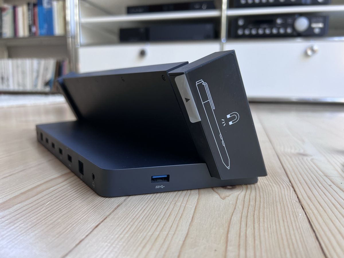 Microsoft Dockingstation: Microsoft Surface pro Docking Station Dock inkl. Netzteil – Gebraucht aus St. Gallen von stephan.a 4