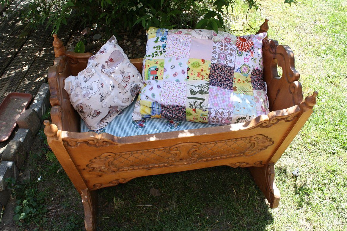 Letti: Kinderwiege  gross massiv 91x46xh62cm – Usato da zuchwil venduto da parson65 1