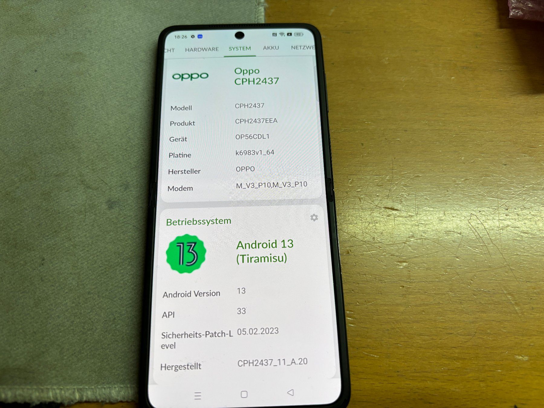 Oppo Telefoni cellulari / Smartphones: OPPO Find N2 Flip 256Gb #51 – Usato da Au SG venduto da bah_6f5w 9
