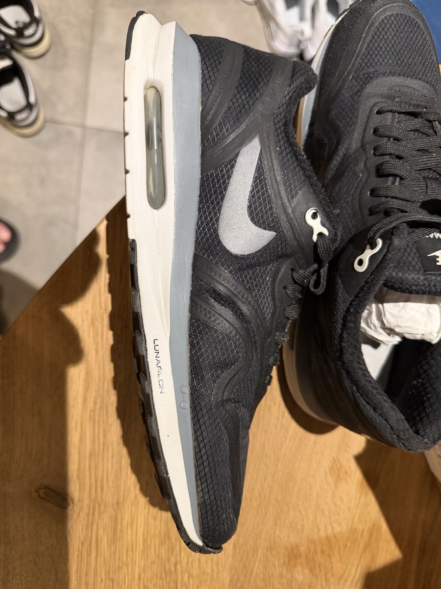 Nike Scarpe da uomo: Nike Air Max 1 lunarlon – Difettoso da Villaz-St-Pierre venduto da pepe86 1