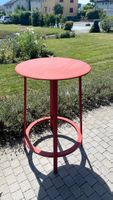 Hay Runder Stehtisch Metall rot