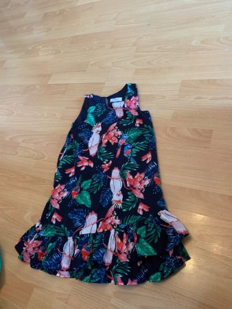 Jolie robe d’été H&M taille 128 - 7-8 ans