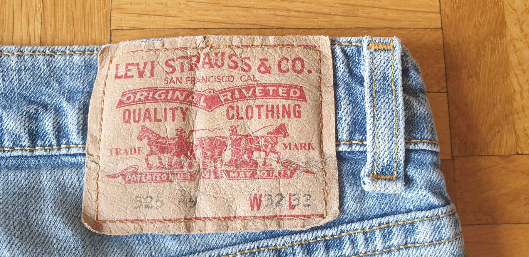 Levi's Jeans: Levi's 525 89 w32 l32 – Usato da Neuchâtel venduto da ruedelacote 3