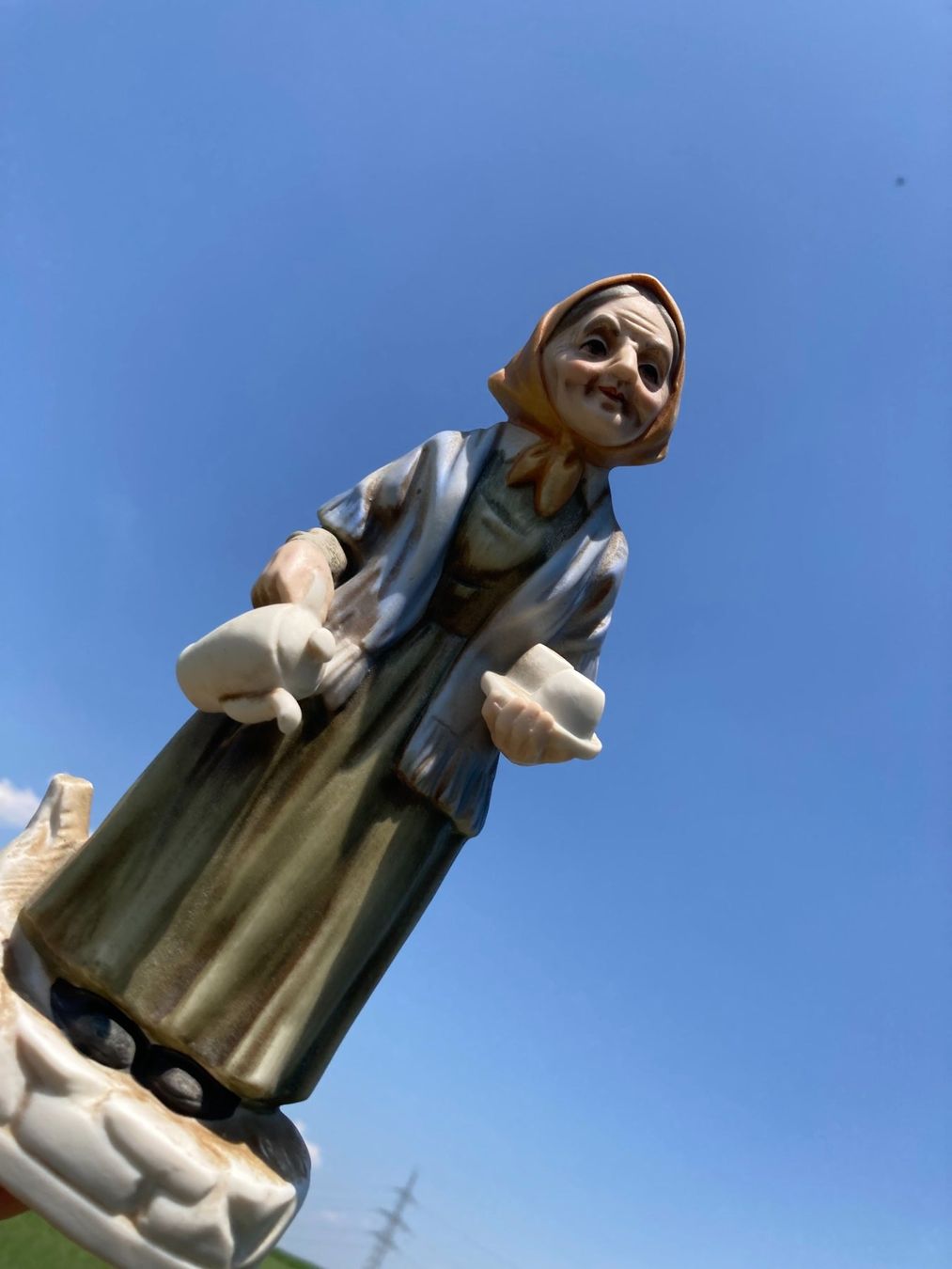 Statuette: FIGUR  Keramik  Bäuerin  Grossmutter – Usato da Subingen venduto da ArtBead 4