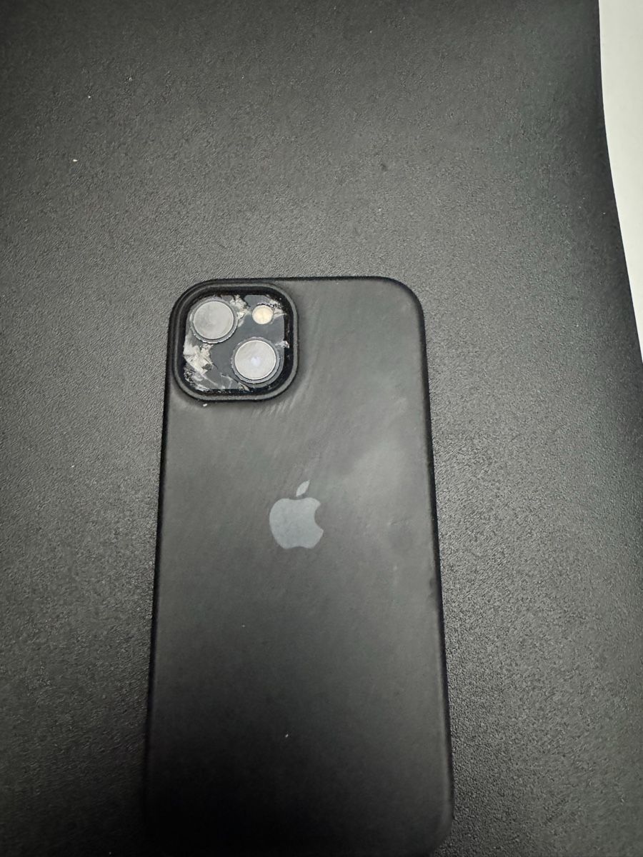 Apple Telefoni cellulari / Smartphones: IPhone 13 – Usato da Russikon venduto da aar_j9pm 1