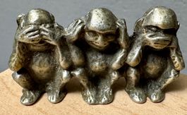 Kleine alte Zinn Figur Zinnfigur 3 x Affe f. Setzkasten