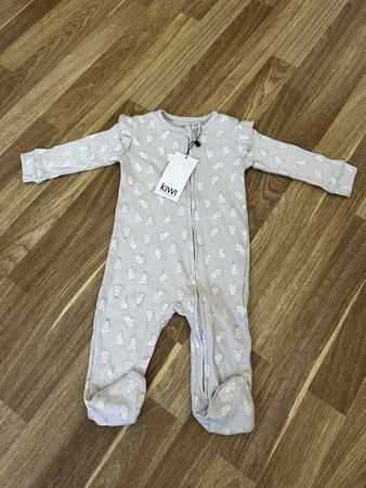Baby Schlafanzug  Grösse 6-12M neu