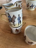 Tässchen, Zuckerschale und Milchkännchen 