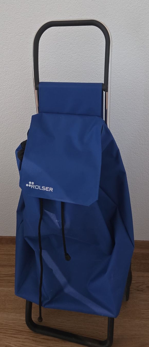 Autres articles pour la maison: Rolser Einkaufstrolley blau gebraucht – D'occasion à Neuenhof par flo_6xmr