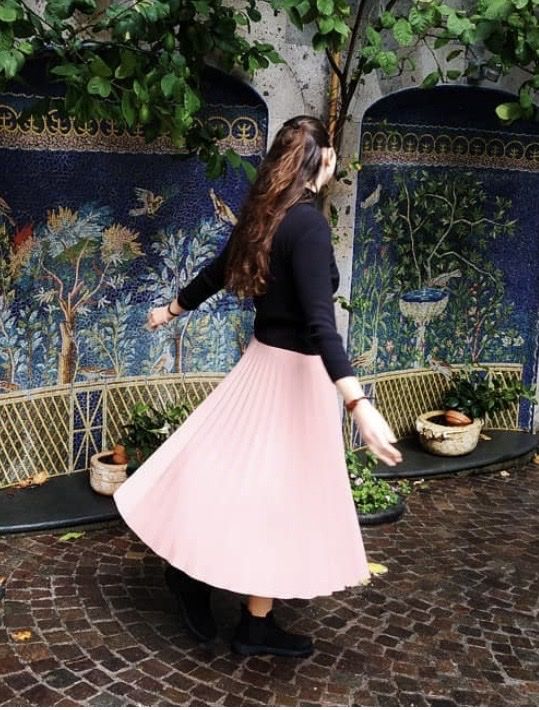 Gonne: Plissierter Midirock 🌸 – Usato da Luzern venduto da aloevira