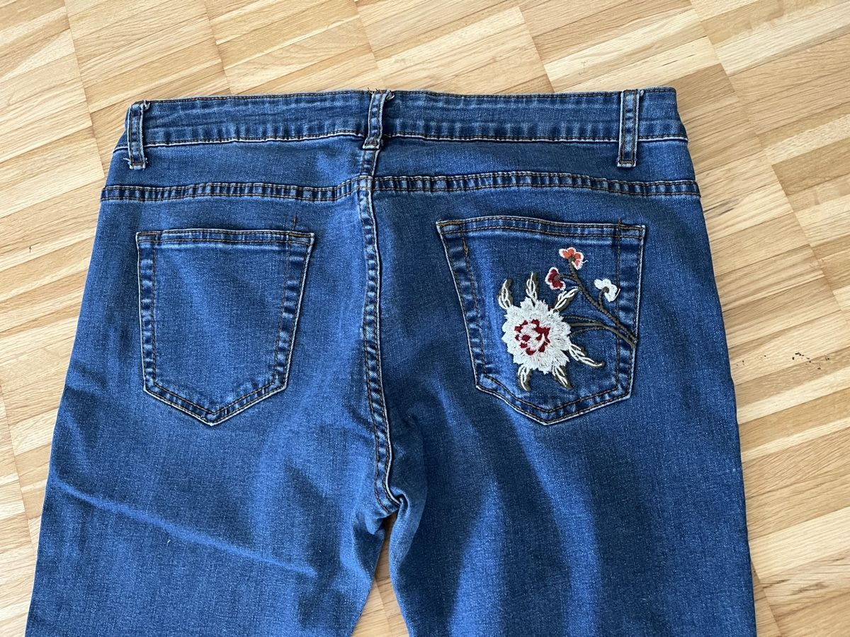 Jeans: Jeans – Nuovo (secondo la descrizione) da Schliern b. Köniz venduto da medion3098 3