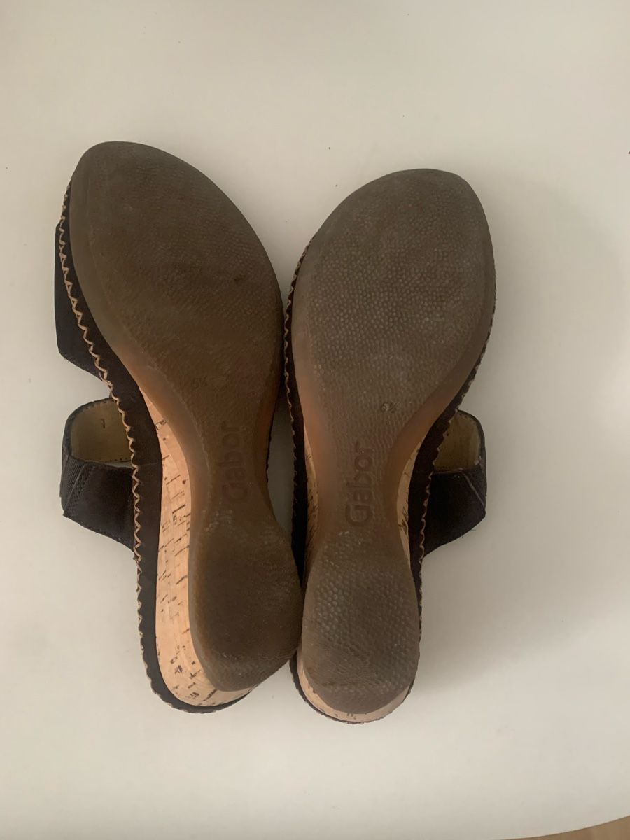 Gabor Scarpe da donna: Bequeme, braune Schlüpfer, Grösse 38.5, Gabor – Nuovo (secondo la descrizione) da Zürich venduto da 1979mausi 2