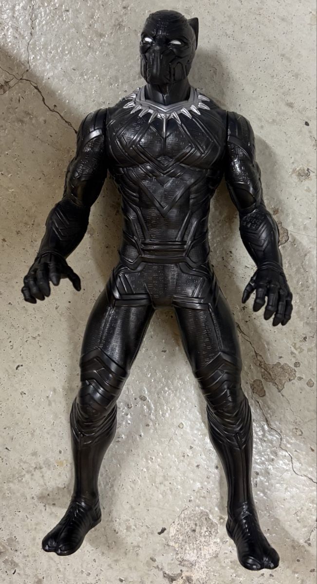 Marvel Giocattoli: Figurine Black Panther Marvel DC, 2023 – Usato da Genève venduto da pie_j2yj