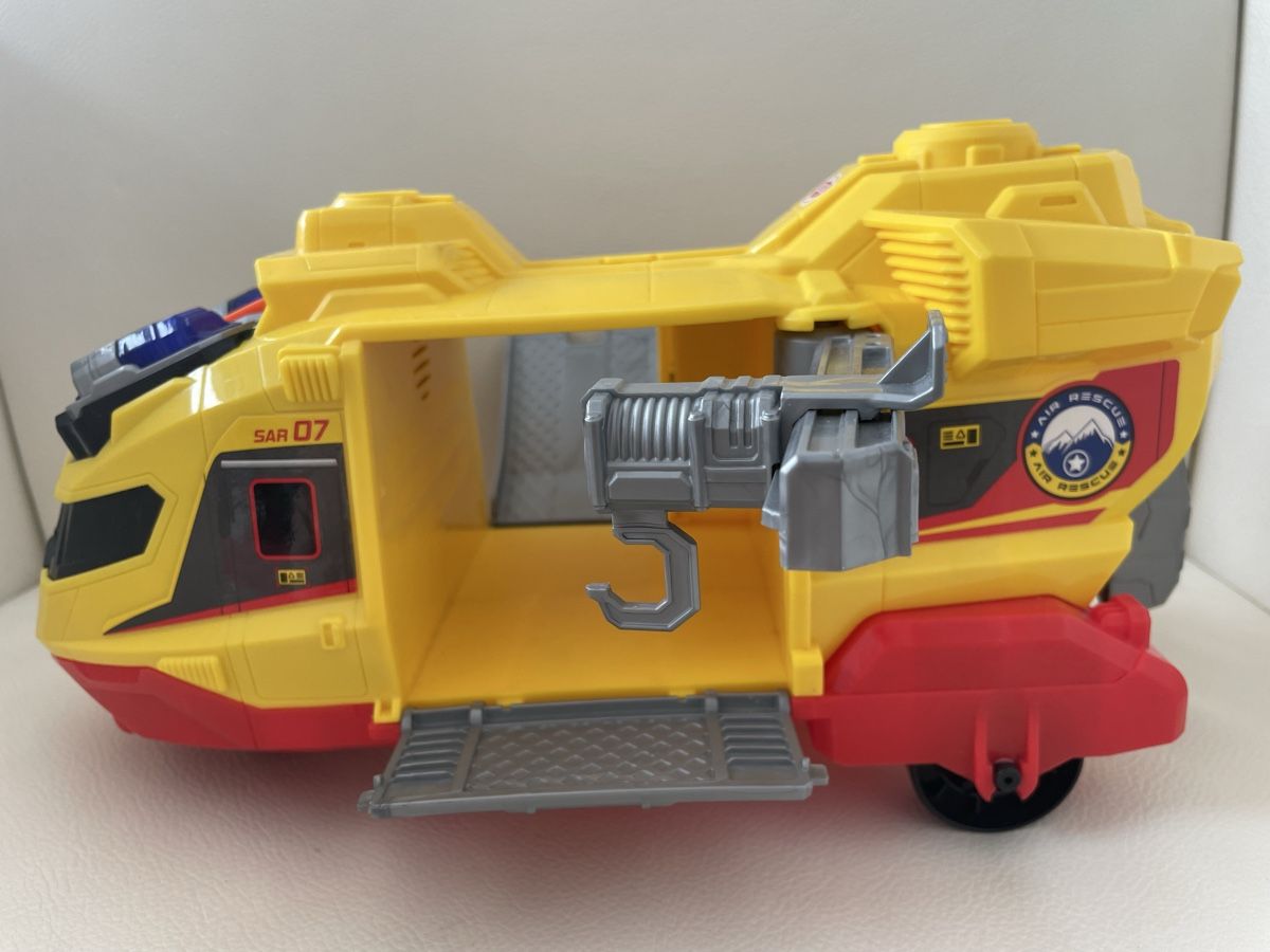 Spielzeuge: Spielzeug Helikopter plus Geschenk – Gebraucht aus Rüti ZH von Tal_ga6N 3