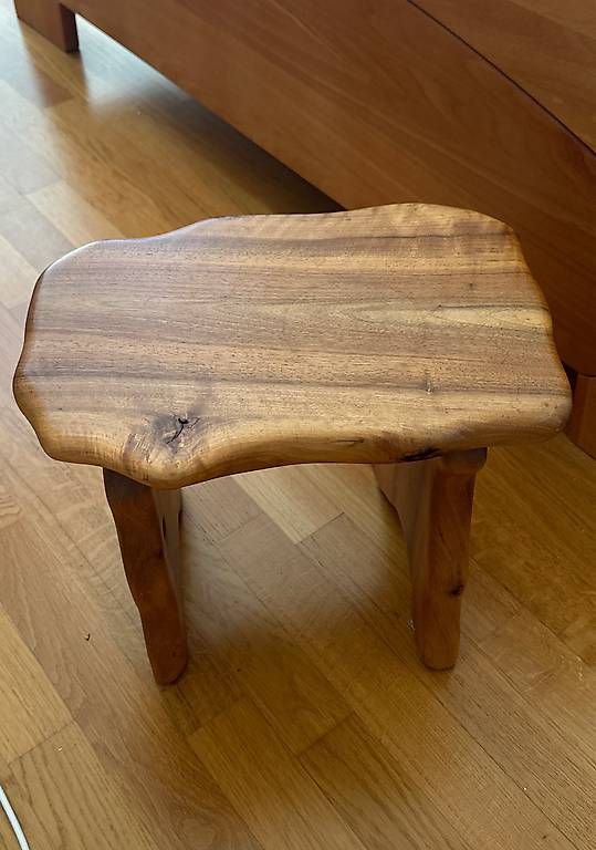 Hocker: Hocker Kirsche – Gebraucht aus Wetzikon ZH von s.ochsner