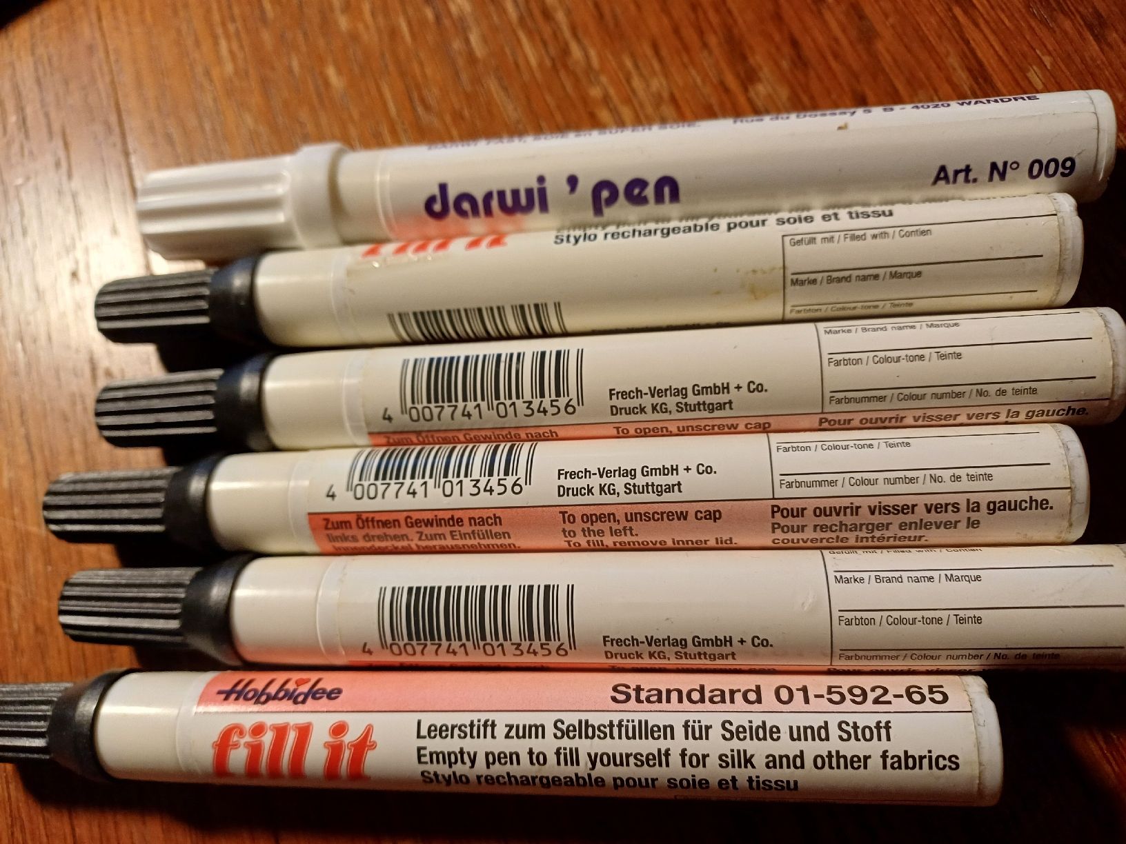 Penna & Evidenziatori: 6 Leerstifte zum Befüllen von Seiden oder Stoff- Malfarben – Nuovo (secondo la descrizione) da Gächliwil venduto da lesidees