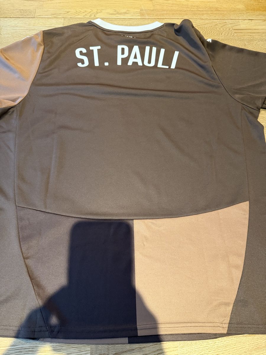 Canottiere & Pantaloni: Diverse Fussball Trikot – Usato da Lohn-Ammannsegg venduto da Jekrys 1
