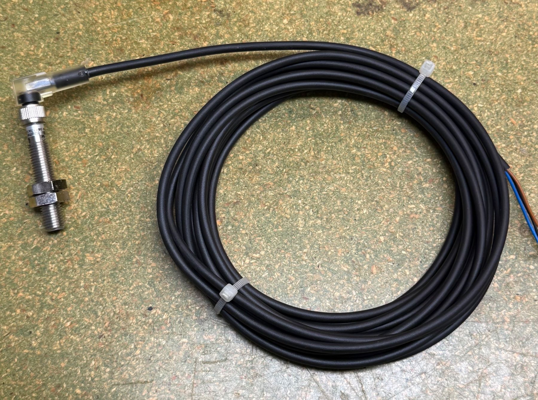 Metall- & Schlosserei Sonstiges: Baumer Initiator M8 mit Kabel – Neu (gemäss Beschreibung) aus Rudolfstetten von Aldo100