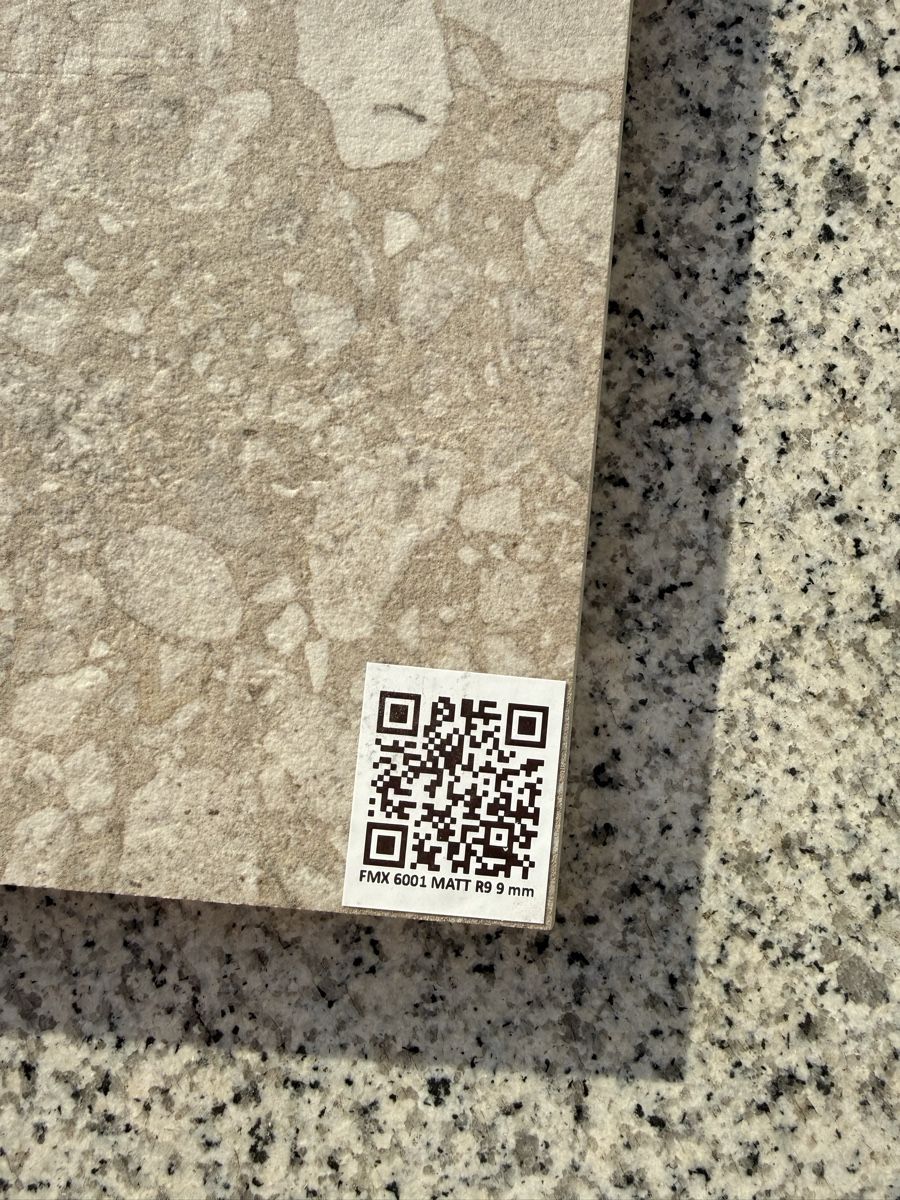 Rivestimenti per pavimenti: Marazzi Feinsteinzeugplatten Platten 30x30cm Grau Beige – Usato da Birmensdorf ZH venduto da linkel 5