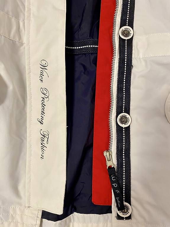 Giacche: Regenjacke, Größe S mit 2 Schals – Usato da Stein am Rhein venduto da aju_gr6w 3