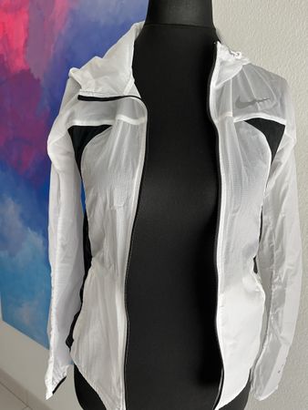 Nike Laufjacke Damen, Grösse CS, Windbreaker - Top Zustand!