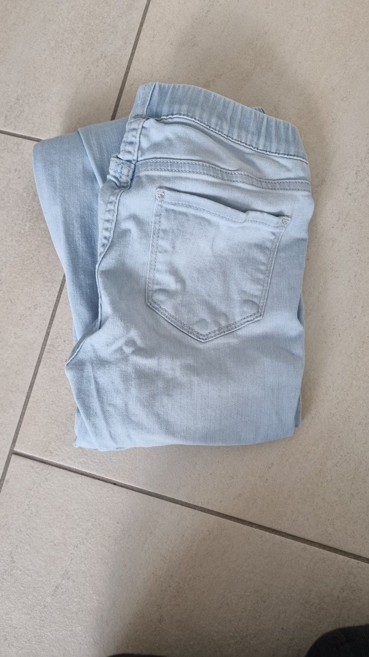 Pantaloni: Jeggins 140 – Usato da Ganterschwil venduto da Nike18