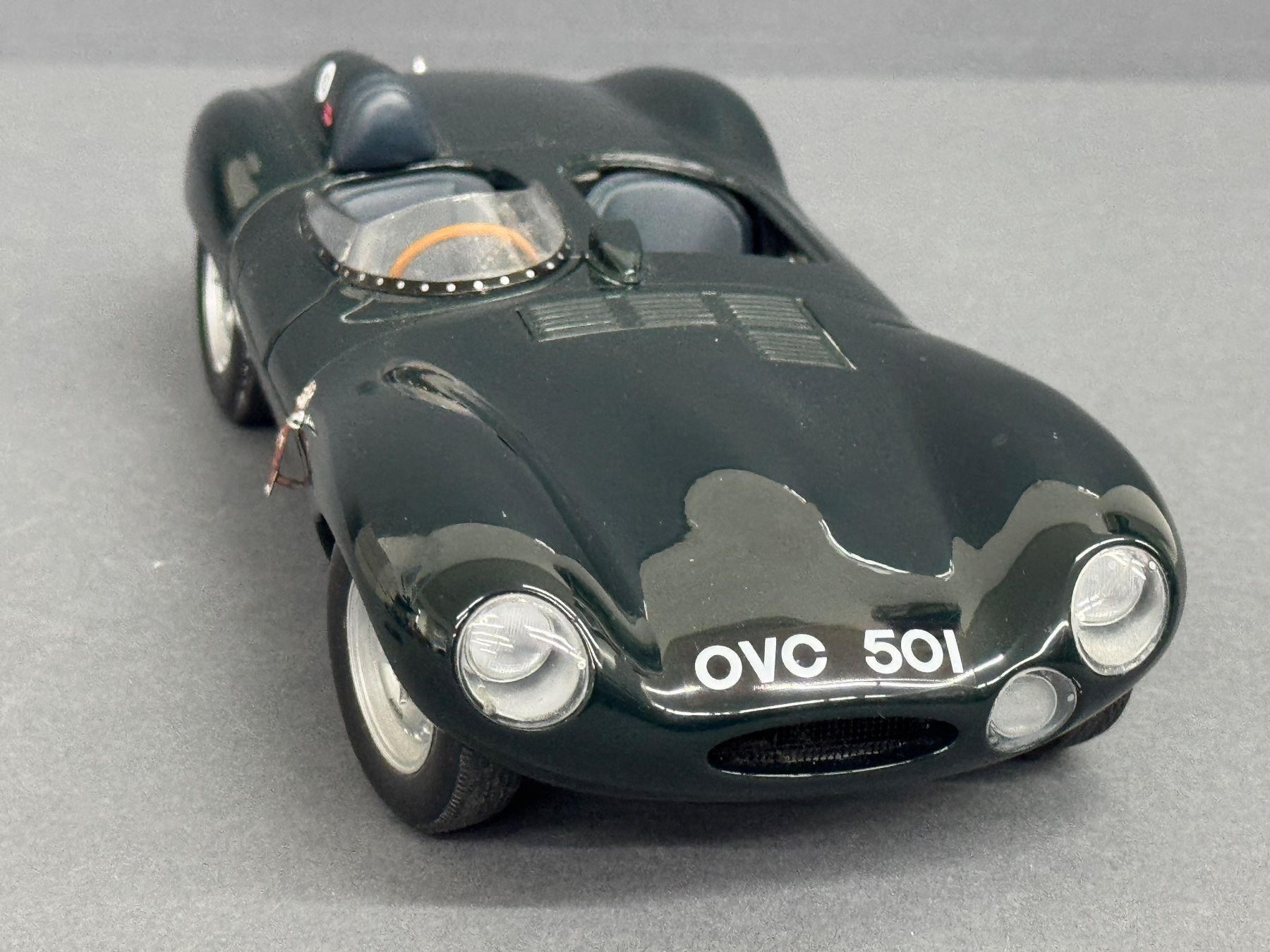 Jaguar Modellautos: Jaguar D Type AutoArt 1:18 – Gebraucht aus Luzern von aa43modelcars-Luzern 4