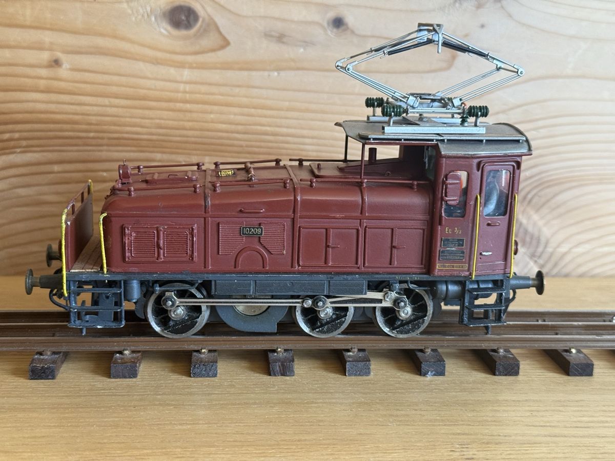 Modellini di ferrovie: Eigenbau Ee 3/3 10209 DC 3 Leiter Spur 0 – Usato da Amden venduto da vipernatter