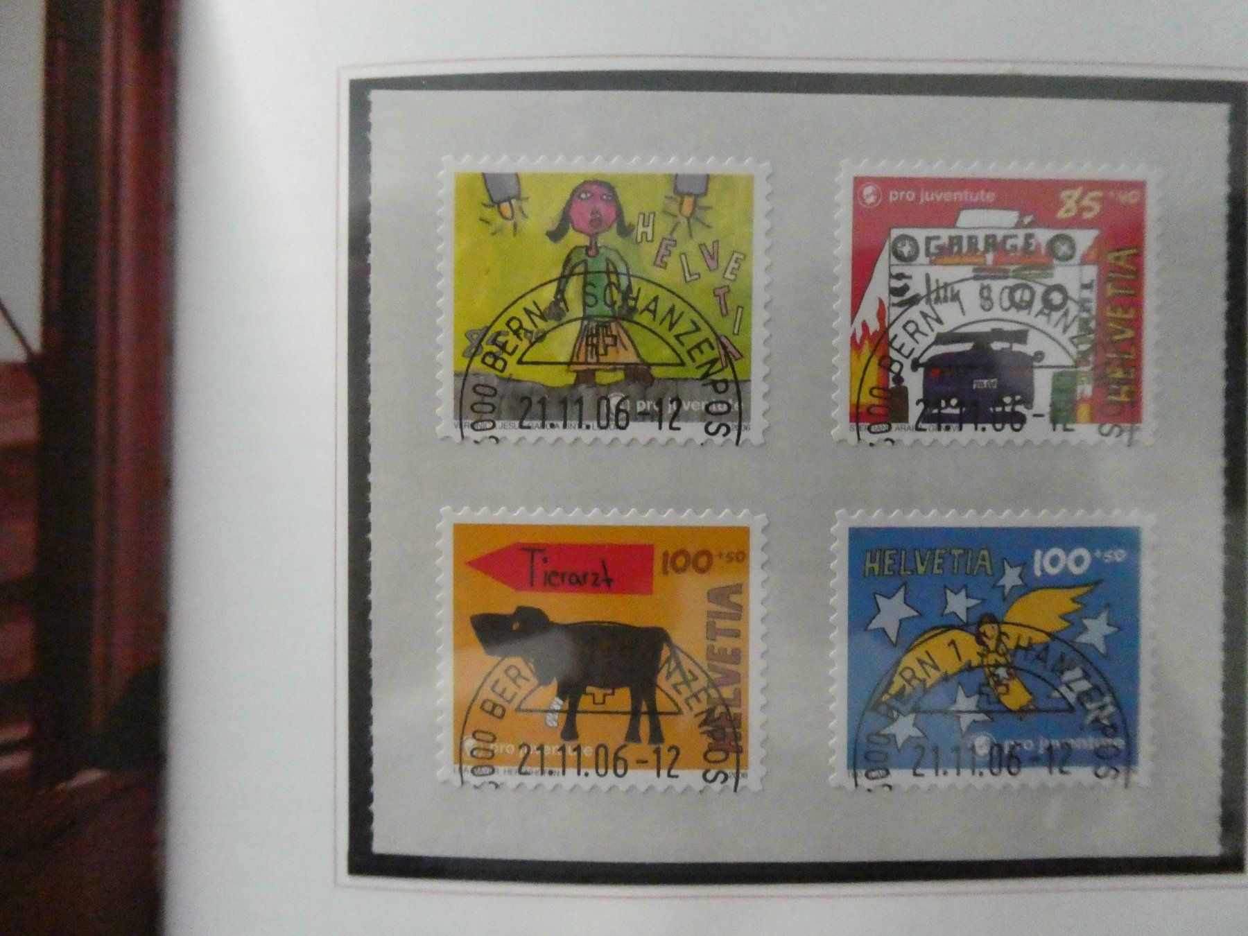 Tutti i francobolli: CH 2006 Jahrbuch gestempelt – Usato da Lausen venduto da Herbamare01 1