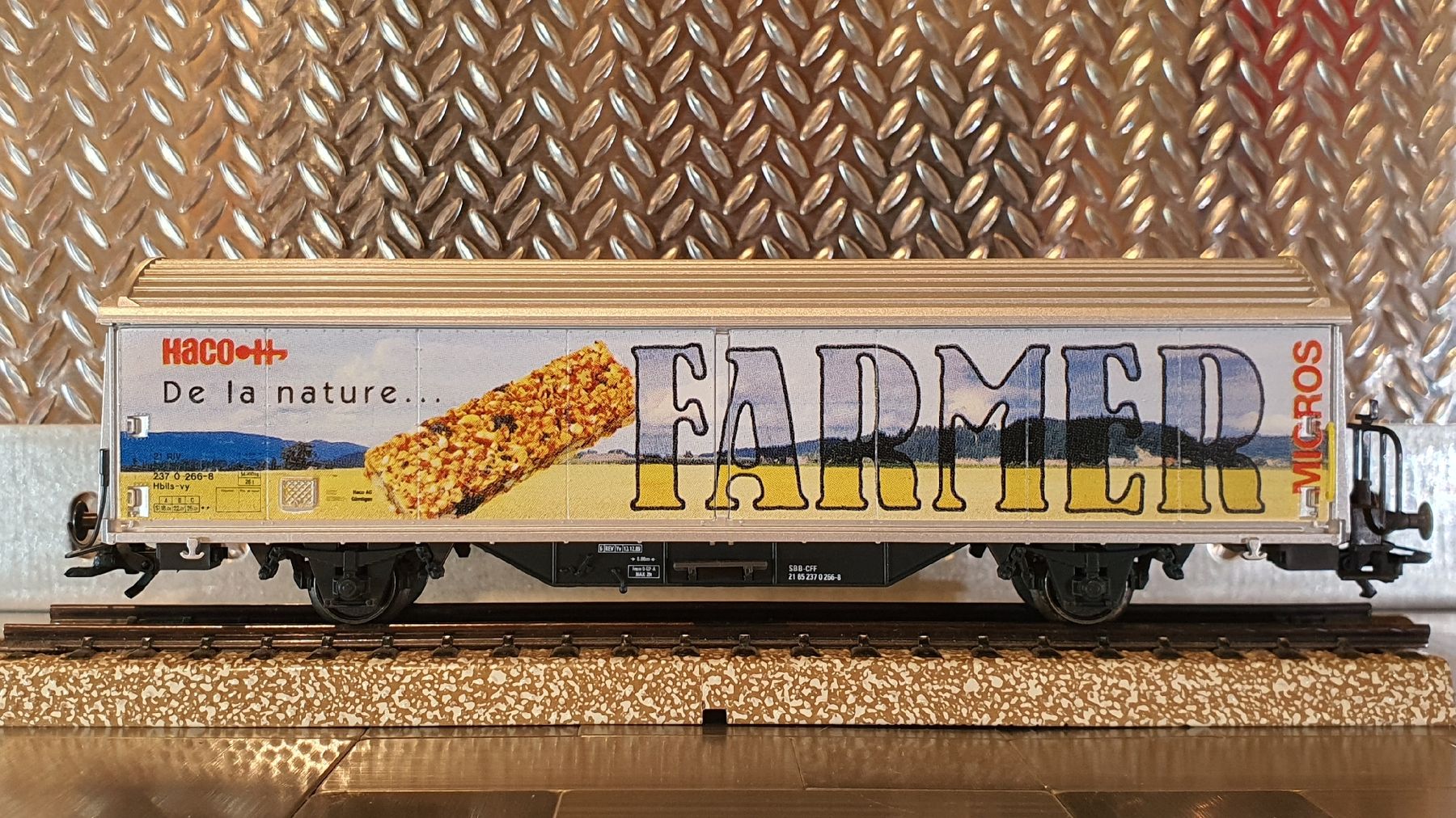 Märklin Modellini di ferrovie: MÄRKLIN H0 GÜTERWAGEN FARMER  – Usato da Männedorf venduto da Modellbau-wyss