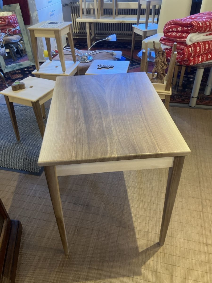 Tavoli: Nussbaum/Buche Tischli massiv NEU – Nuovo e nell'imballaggio originale da Erlenbach im Simmental! venduto da Simmentaler-Perlen 5