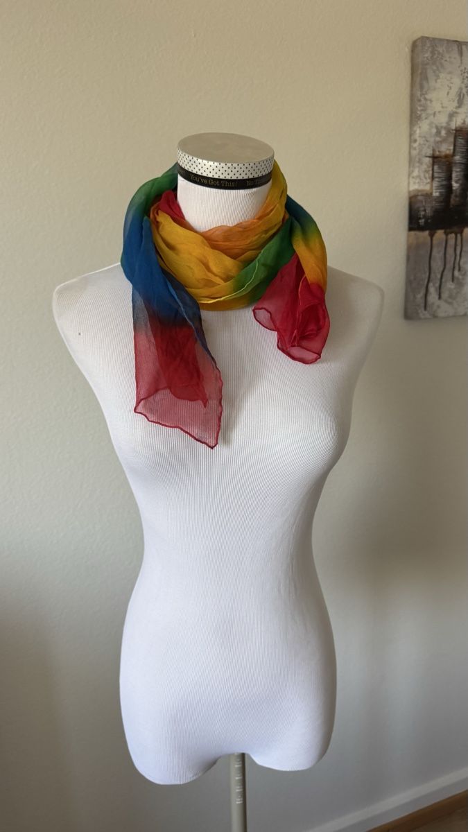 Foulards, Tücher & Schals: Seiden Schal – Gebraucht aus Schaffhausen von Fixier 1