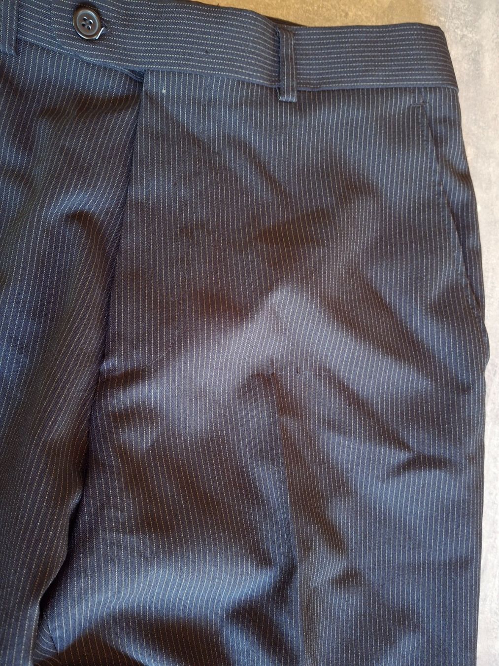 C&A Completi: Costard 2 pièces taille 48 marque C&A – Usato da Villiers venduto da san_jn5w 5