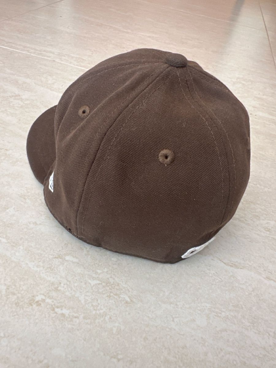 Altro in  Abbigliamento & Accessori: Cap New Era 59Fifty marrone – Usato da Ponte Capriasca venduto da michesa 1