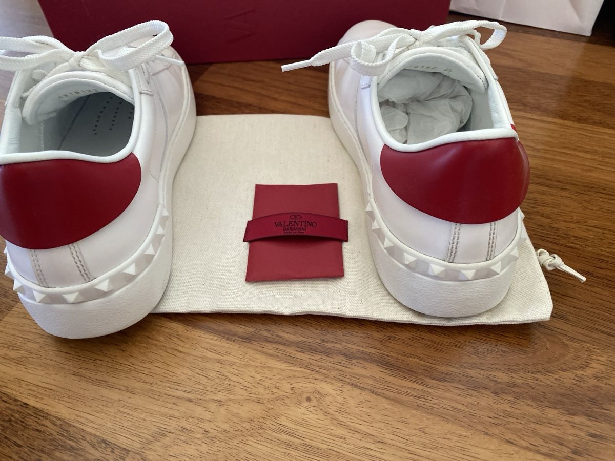 Valentino Scarpe da uomo: Valentino Sneakers Gr. 40 – Nuovo (secondo la descrizione) da Stäfa venduto da 6senses 4