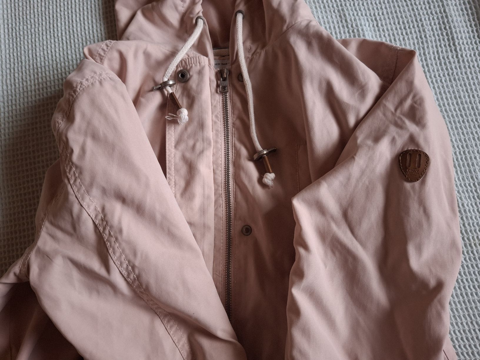 Only Vestes: Blouson à capuche marque ONLY rose pastel taille L  – D'occasion à Villiers par san_jn5w 3