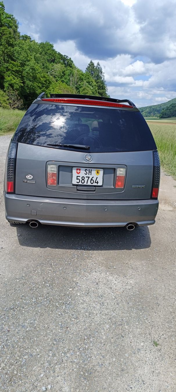 Cadillac Automobili: Cadillac SRX 4.6 – Usato da Hallau venduto da RemoT 3