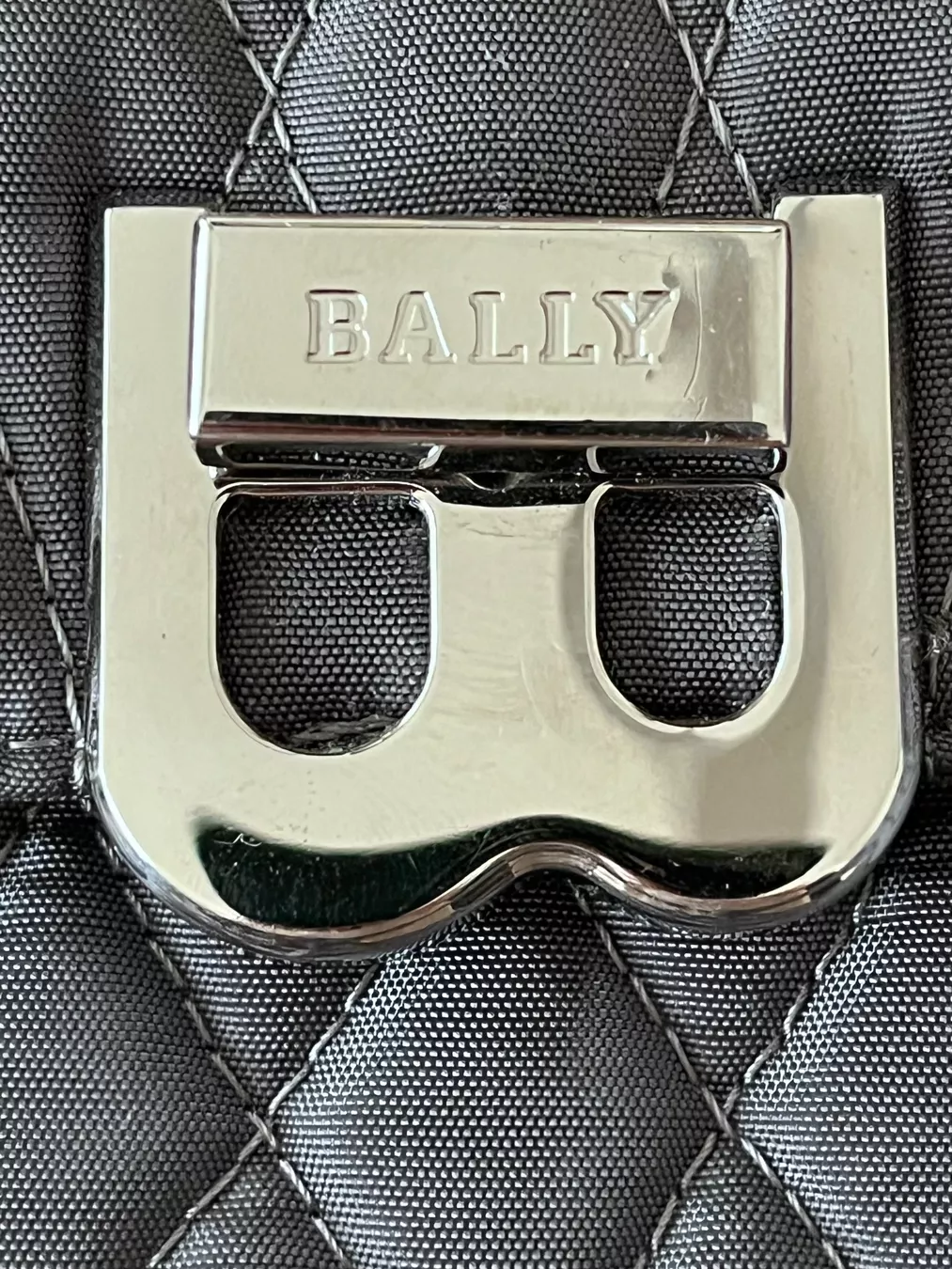 Bally Borse da donna: Tasche BALLY – Nuovo (secondo la descrizione) da Roggwil BE venduto da KarotteV 8