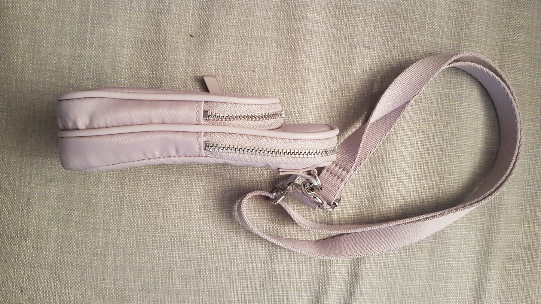 Aiku Taschen für Damen: Blasslila Umhängetäschchen – Neu (gemäss Beschreibung) aus Oberengstringen von Asteroid56 2
