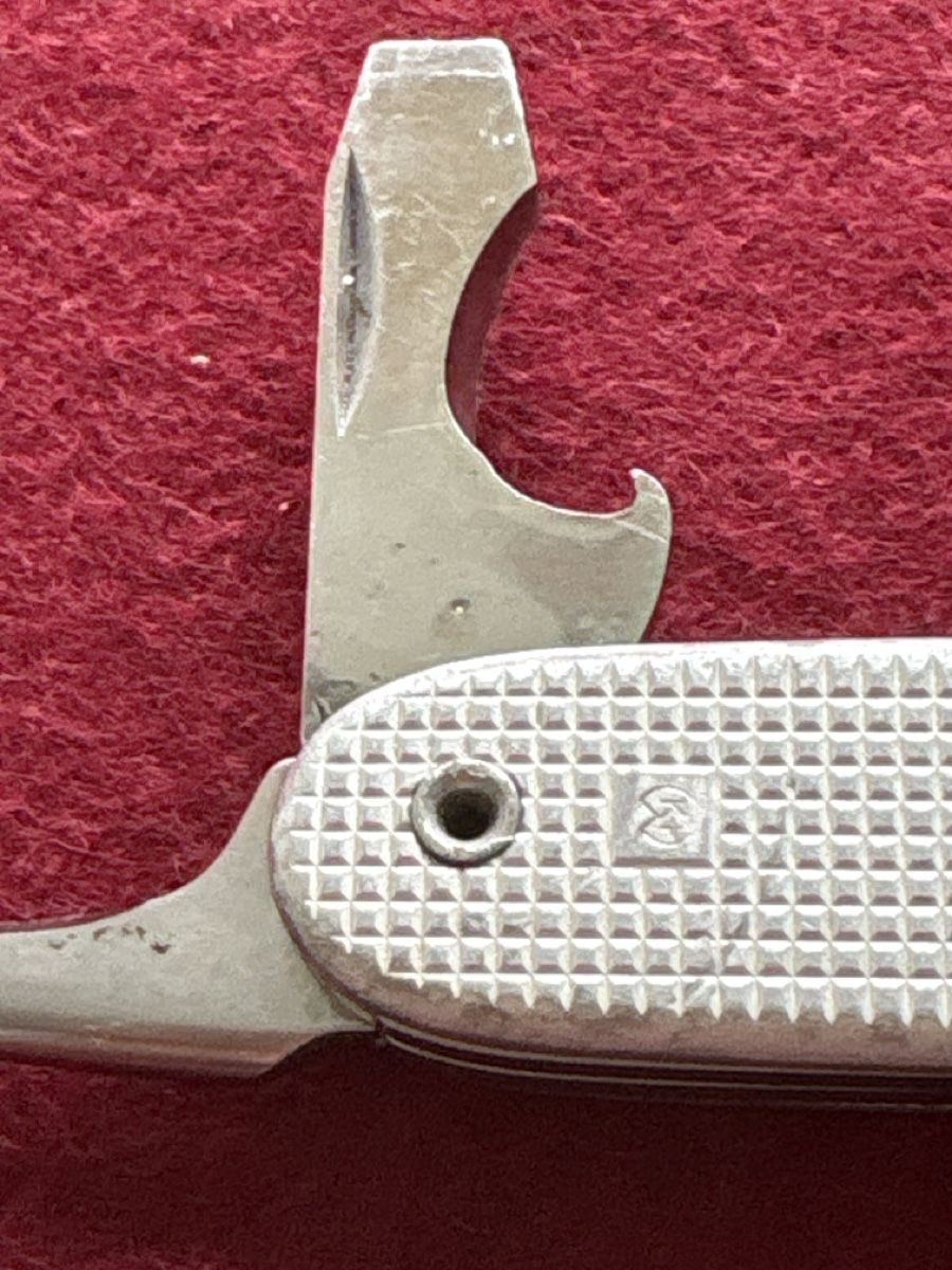 Victorinox Coltelli tascabile: Schweizer Offiziersmesser 1981 - beliebt – Usato da Embrach venduto da mays 3