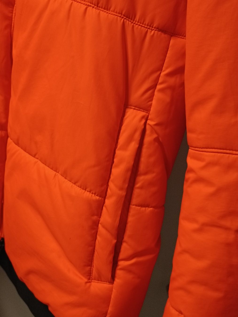 Nike Giacche: Nike - Wattierte Jacke – Usato da Oberbipp venduto da jan_68pd 3