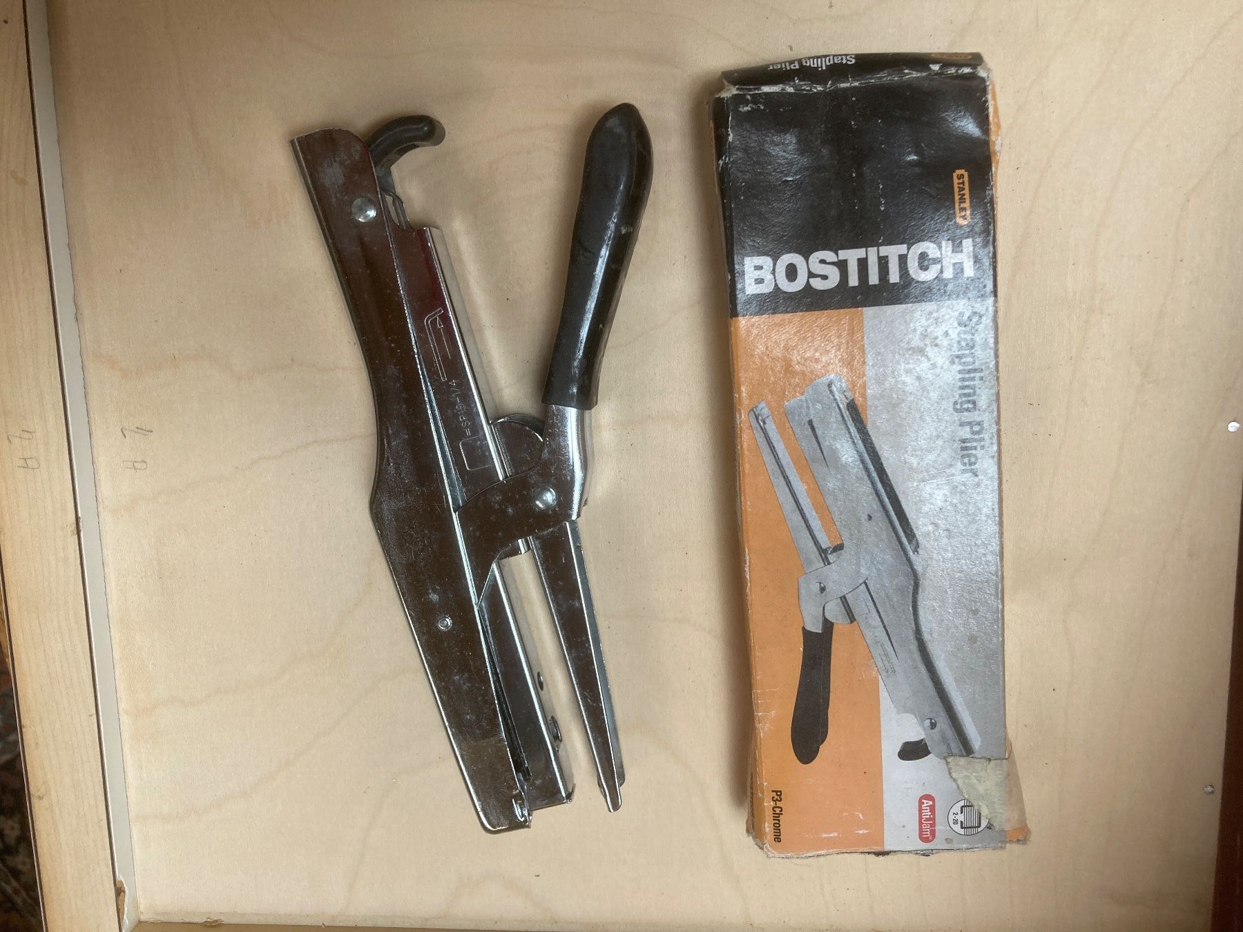 Stanley Tous les outils: Bostitch - Stanley – D'occasion à zürich par papalapa