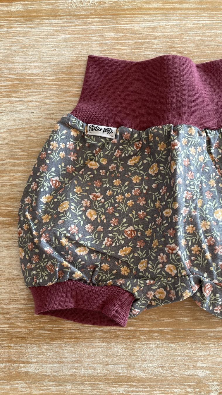 Pantaloni: Pumphose, Grösse 56/62 – Nuovo (secondo la descrizione) da Burgdorf venduto da Crown. 1