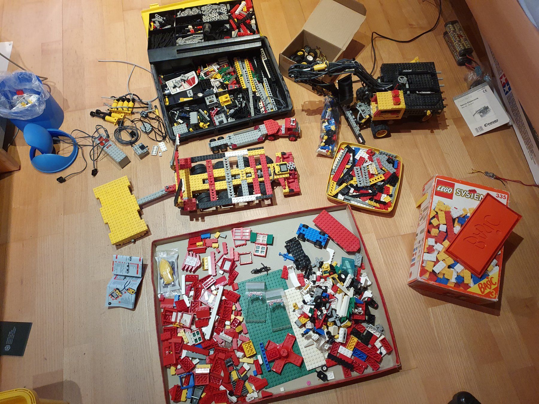 Lego Kit di costruzioni: LEGO Technik und mehr, Pneumatikbagger – Usato da Luzern venduto da Chrischtiv 1