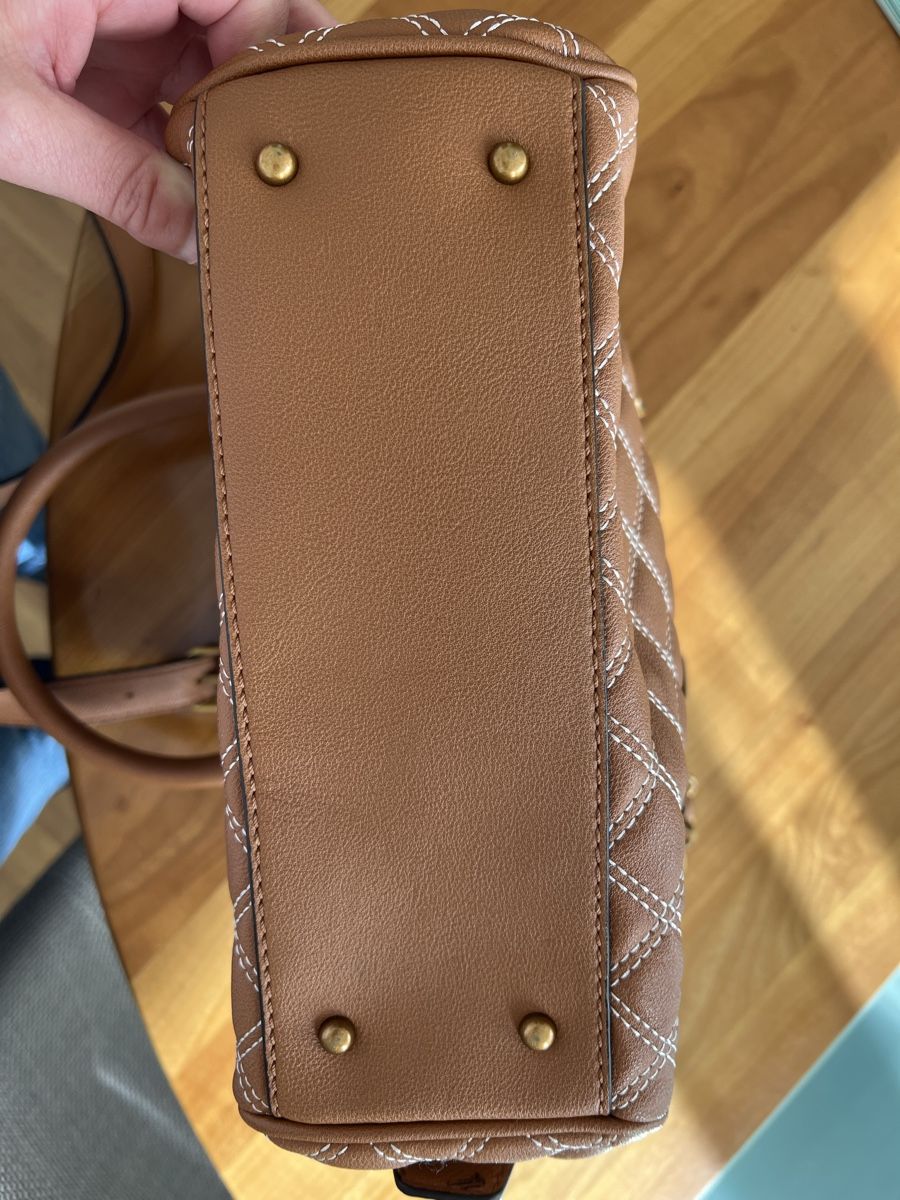 Guess Borse da donna: Guess Tasche – Usato da Schwerzenbach venduto da sas_7t7r 4