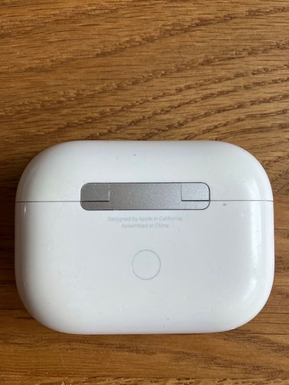 Apple Kopfhörer: AirPods Pro A2084 – Gebraucht aus Zürich von pelloquin 3