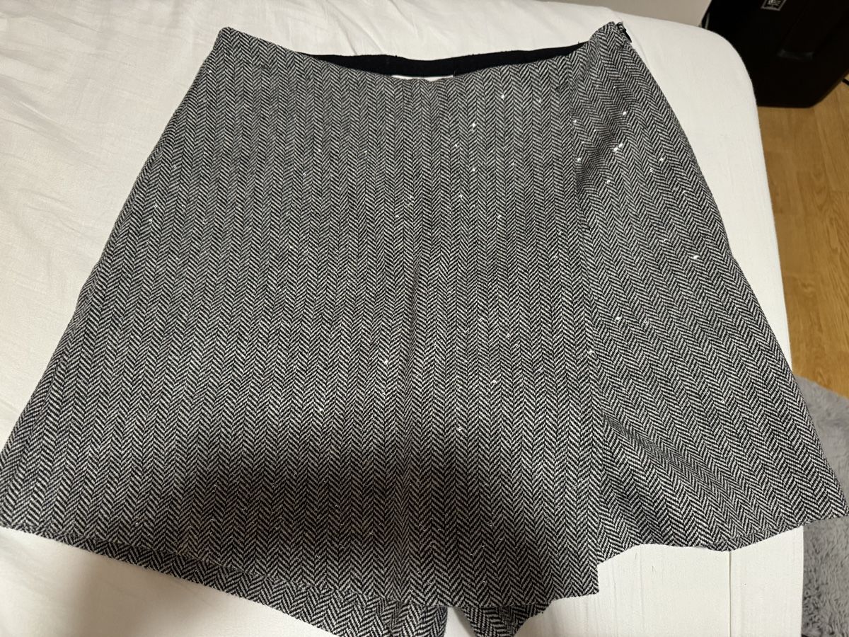 Comma Hosen: Pantalon jupe court – Neu und originalverpackt aus Choëx von nad_x9m5 1